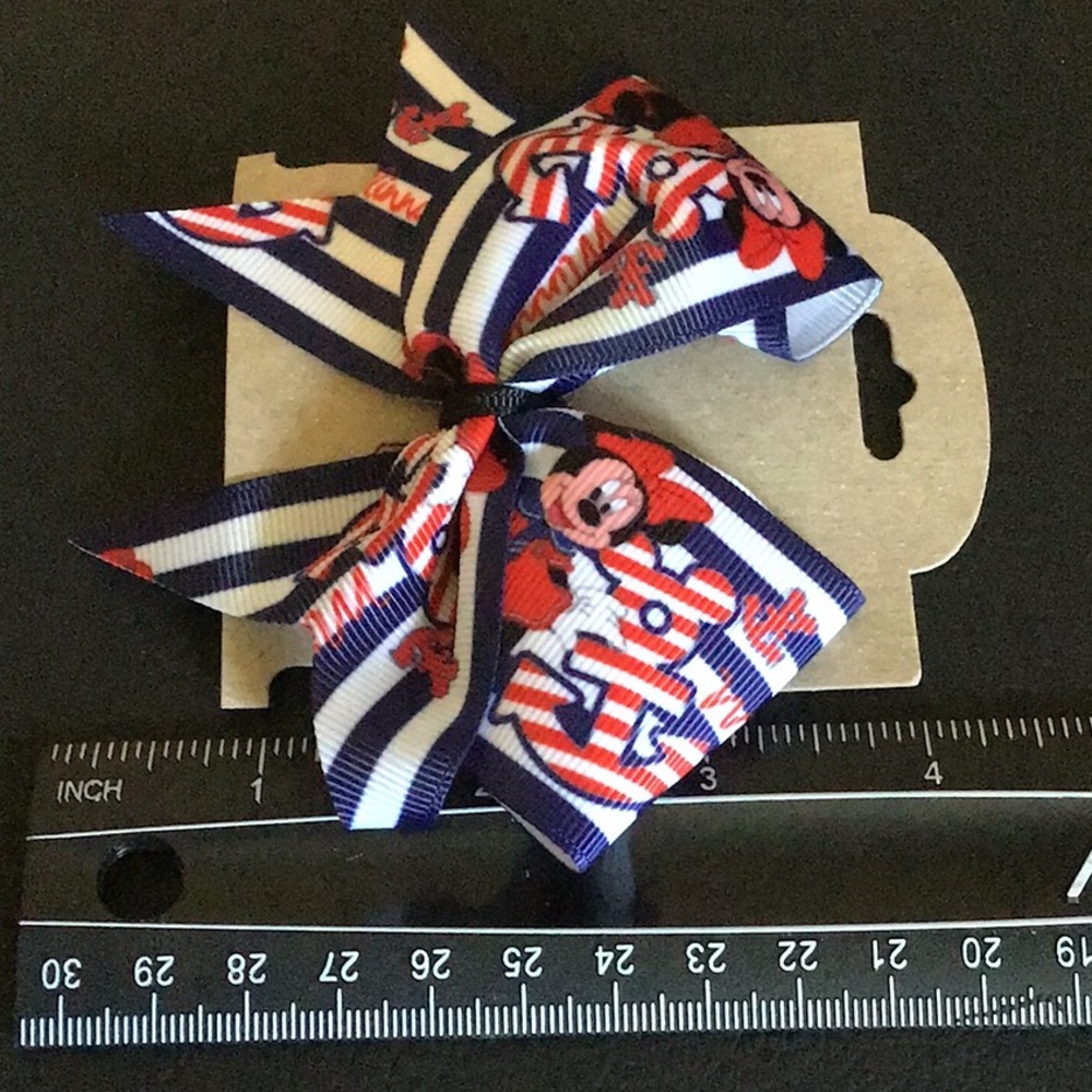 Handmade Minnie Mouse Cruise Ship Hair Bow - Picture 5 of 9